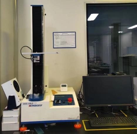 Computer-controlled tensile and compression tester in the SolarPro laboratory